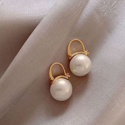 Copy of 2021 New Korean Style Contracted Heart Pearl Earrings For Women Sweet Flower Zircon Geometric Stud Earring Girl Party Jewelry