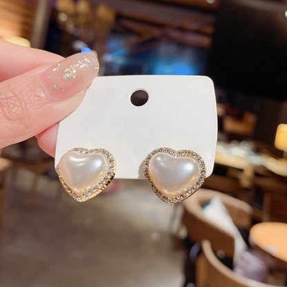 Copy of 2021 New Korean Style Contracted Heart Pearl Earrings For Women Sweet Flower Zircon Geometric Stud Earring Girl Party Jewelry